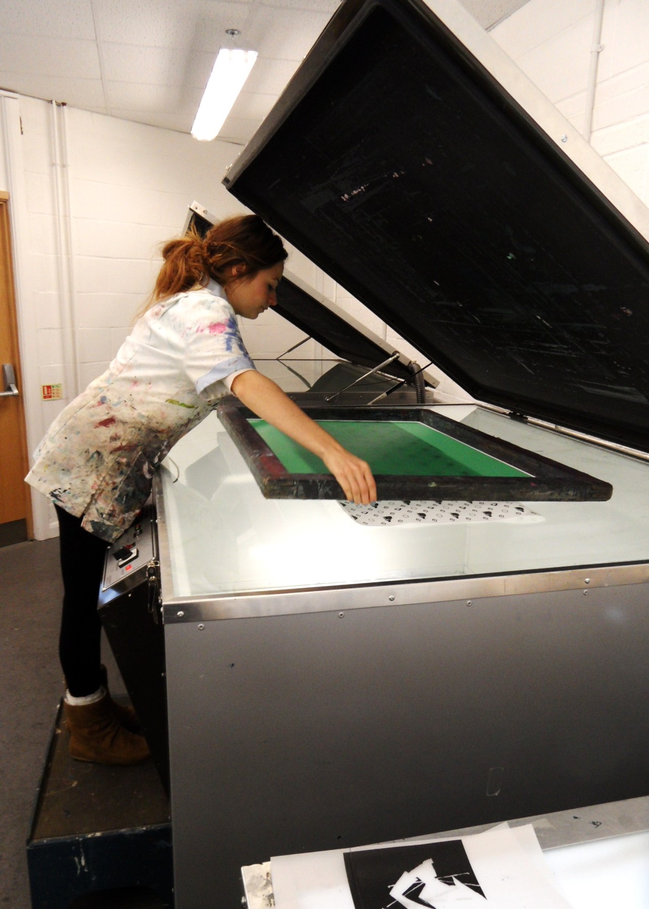 Screen Printing – Exposing The Screen – Eva Kittelsen